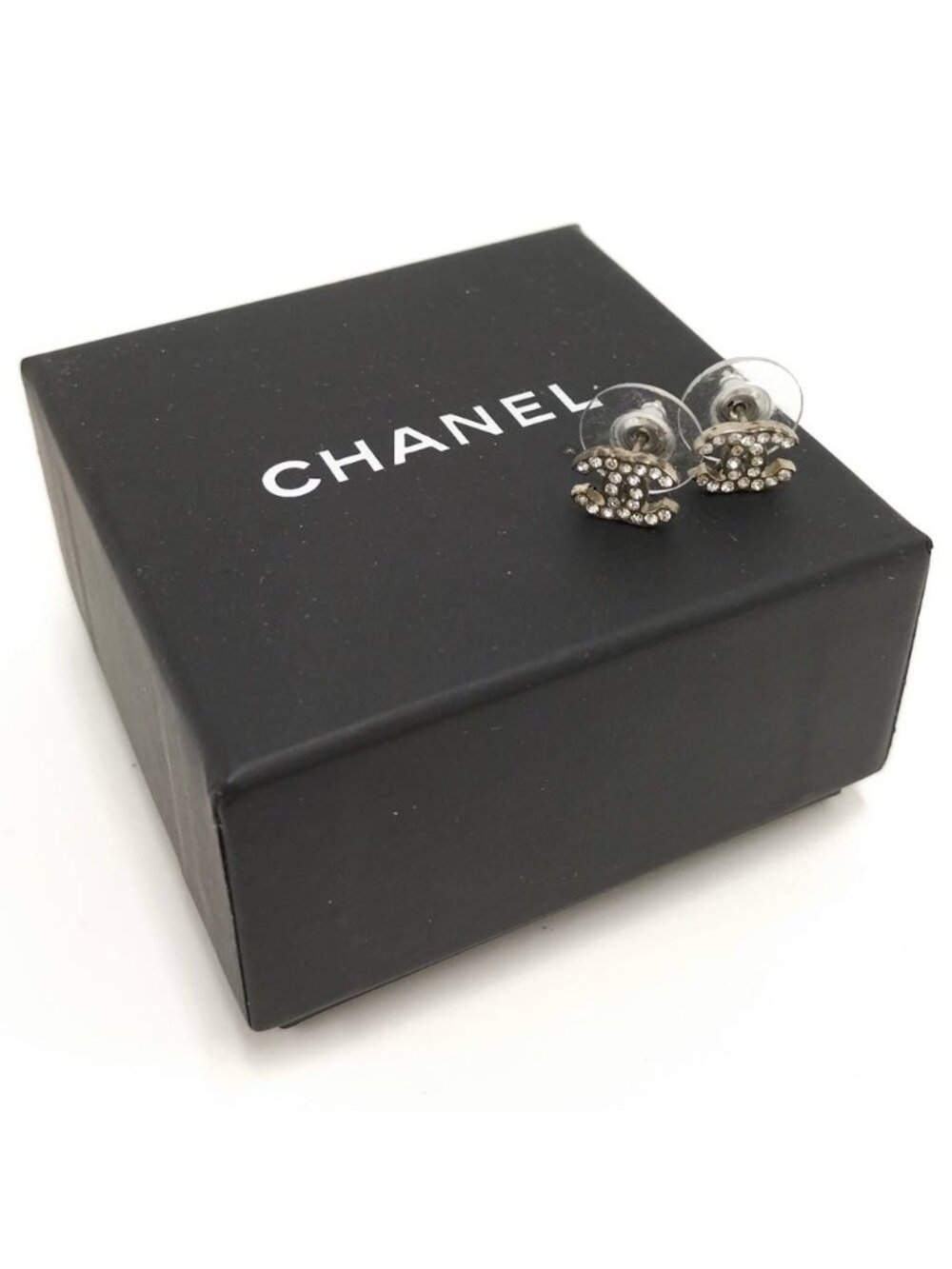 Chanel CC Logo Earrings Rhinestone - Picture 10 of 10